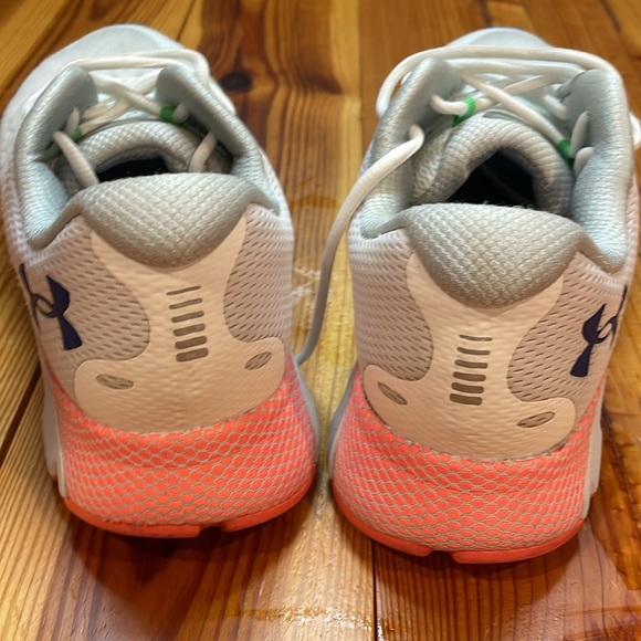 Under Armour Infinite Running Shoes - Picture 9 of 11